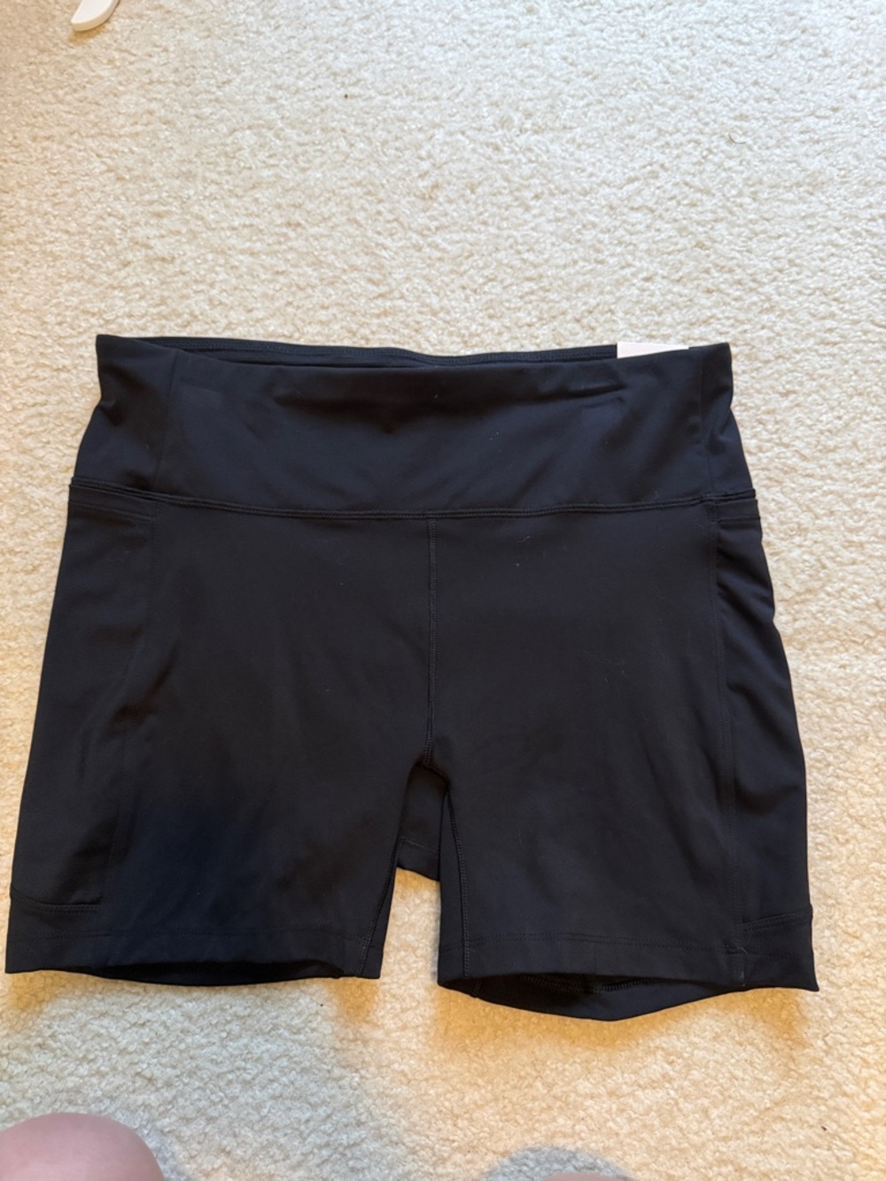Calia high rise bike short